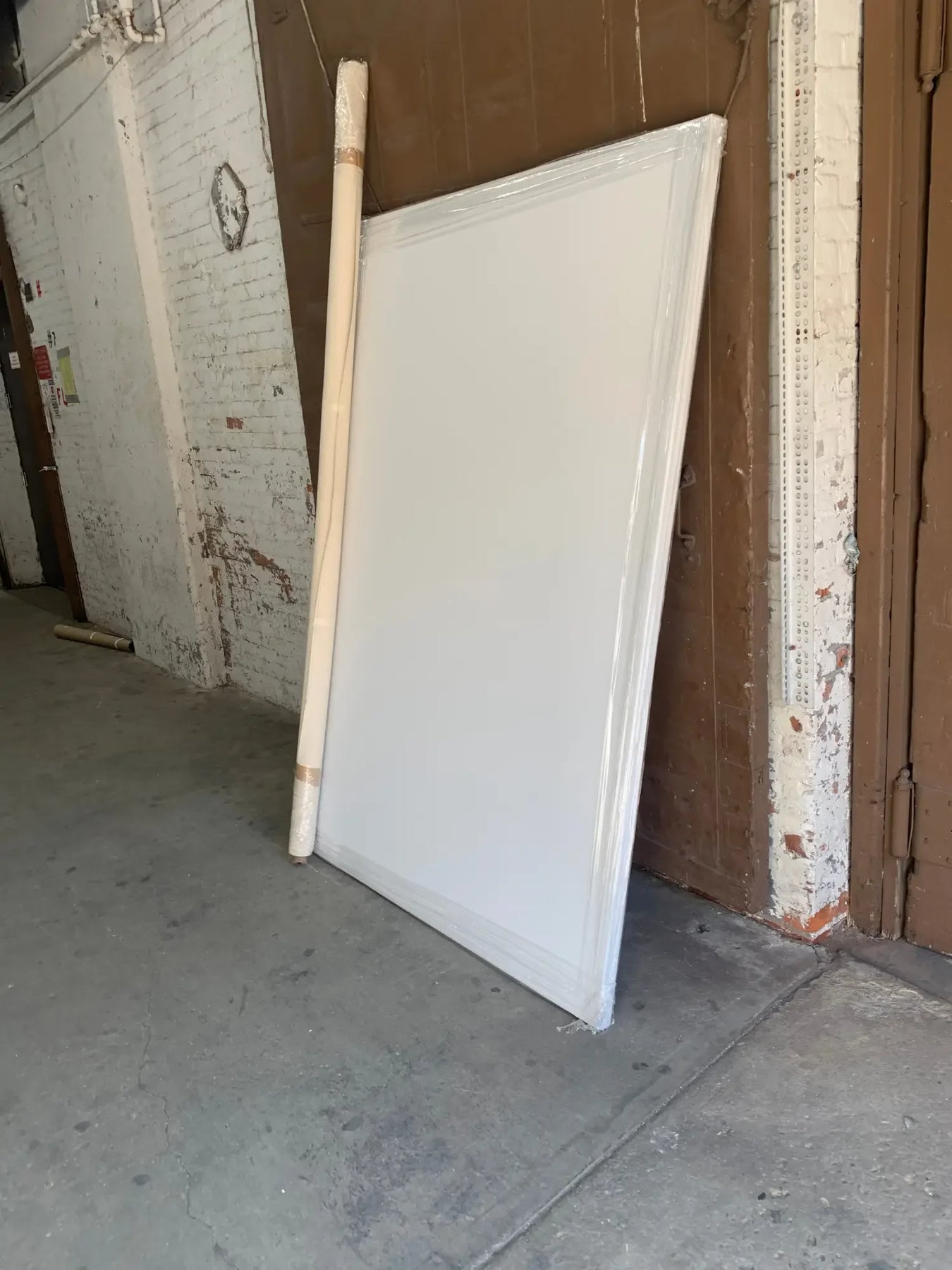 canvas stretching oversize large canvas artwork blank