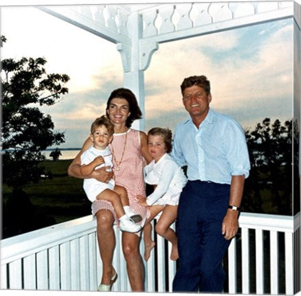 JFK and family in Hyannis Port, August 1962