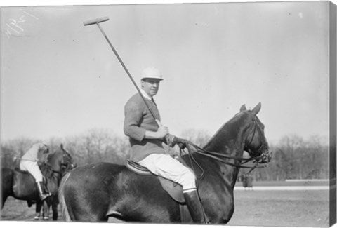Polo black and white