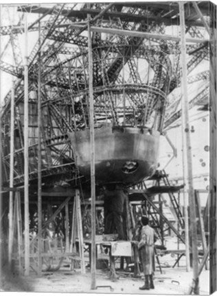 Gondola of New Zeppelin for Pilot and Passengers