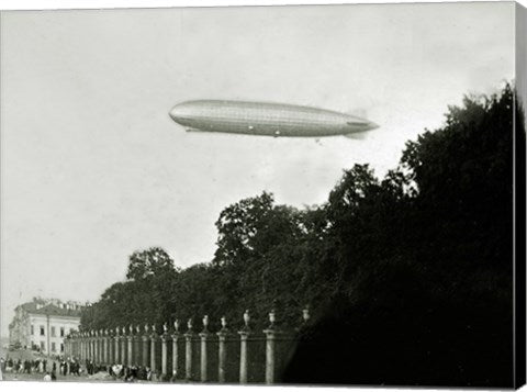 Zeppelin - in the air