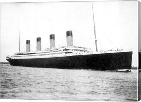 Titanic B&W