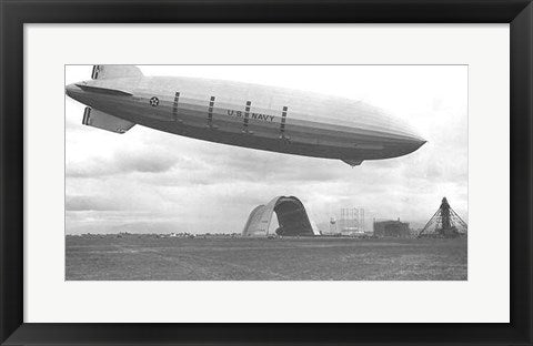 Zeppelin - B&W