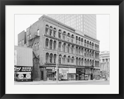 Iron Block, 205 East Wisconsin Avenue, Milwaukee, Milwaukee County, WI
