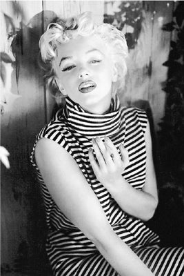 Marilyn Monroe by Anon Wall Art Décor 36 x 24 Art Print