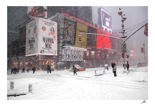 Blizzard on Times Square, 2006 by Igor Maloratsky Wall Art Décor 13 x 19 Art Print