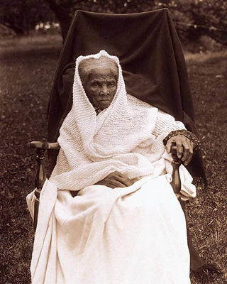 Harriet Tubman at Her Home in Auburn, NY, 1911 by McMahan Photo Archive Wall Art Décor 10 x 8 Art Print