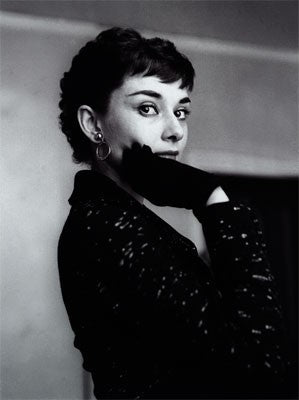 Audrey Hepburn Art Print - Iconic Hollywood Wall Art Décor 24x...